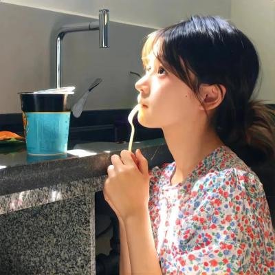 小可爱娜斯佳